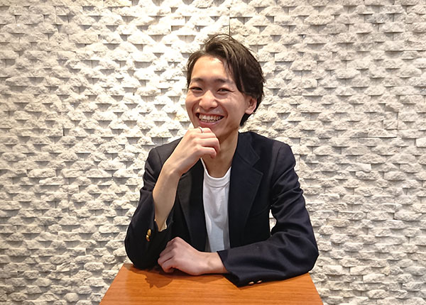 陰山 天輝