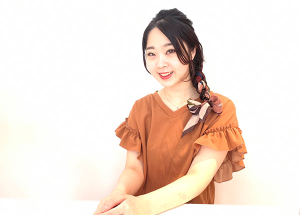 長山 歩美
