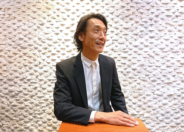 塩川 昌英